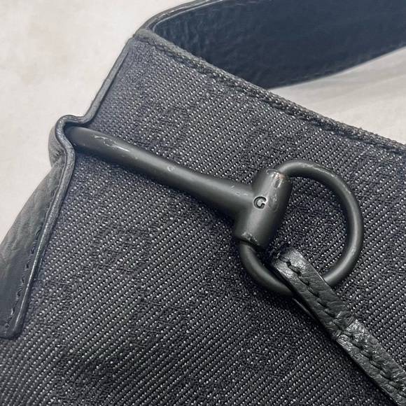 GUCCI GG denim hobo shoulder bag - Picture 2 of 10